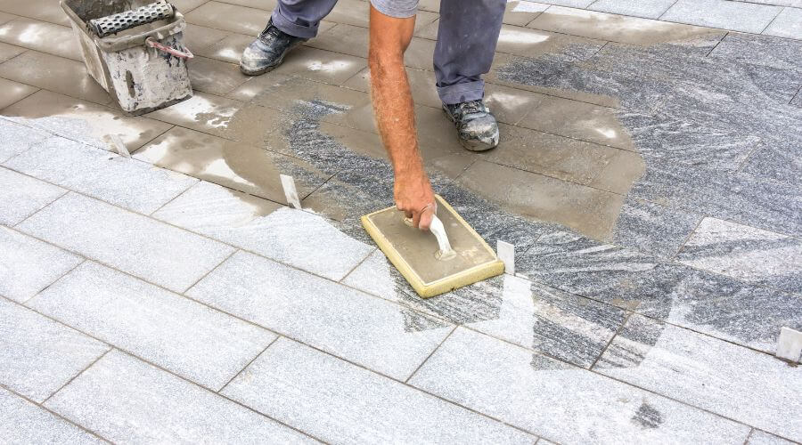 Professional gutter cleaning in Wakarusa, KS